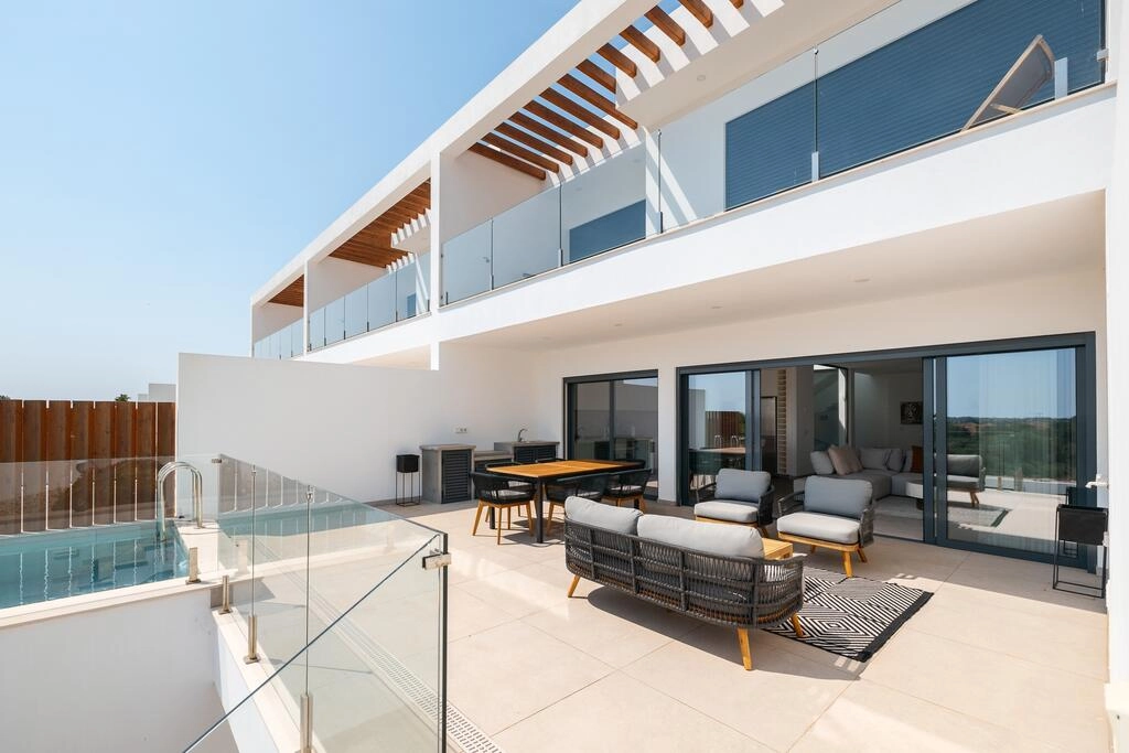 Modern townhouse for sale - Almancil | 3 bedrooms Modern townhouse for sale - Almancil | 3 bedrooms
