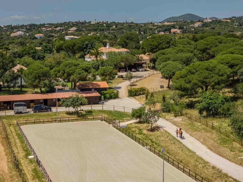 Exclusive private estate for sale - Almancil | 5 bedrooms Exclusive private estate for sale - Almancil | 5 bedrooms