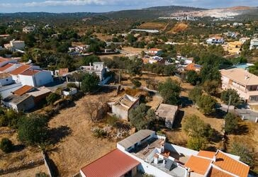 Two exceptional plots with two ruins for sale-Vale Judeu