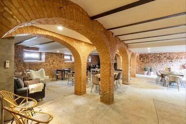 Elegant luxury boutique hotel for sale - Loulé | 15 bedrooms