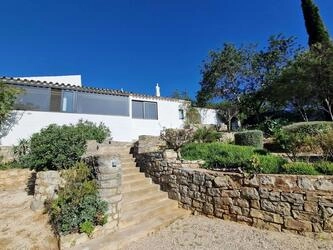 Renovated villa for sale - Sta Bárbara de Nexe | 3 bedrooms