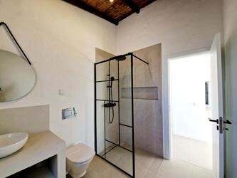 Renovated villa for sale - Sta Bárbara de Nexe | 3 bedrooms