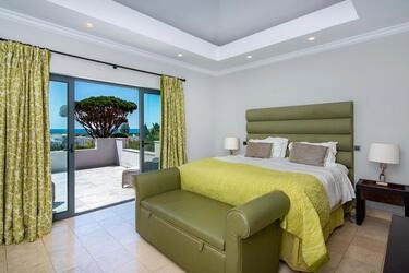 Renovated detached Villa for Sale Dunas Douradas | 5 Bedroom